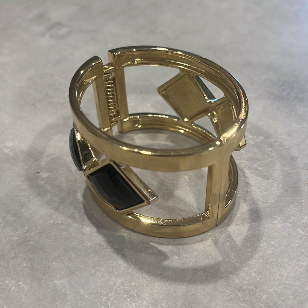 Bangle - Picture 4 of 6